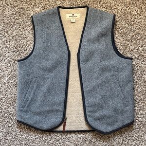 Woolrich Gray Wool Vest with Sherpa Lining